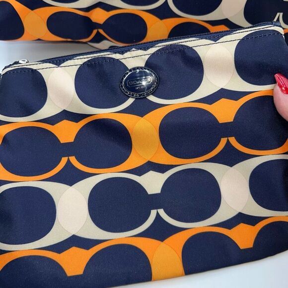 NWT Coach Three Pack GETAWAY LINEAR C PRINT PACKABLE WEEKENDER with Two inserts - Picture 8 of 16